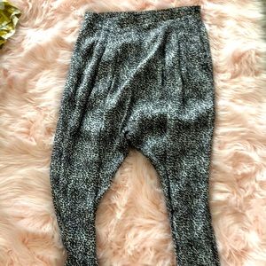 Silky animal print baggy pants